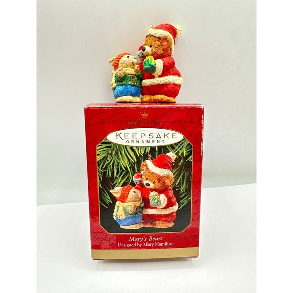 Mary's Bears Hallmark Keepsake Ornament Christmas is for Sharing Dated 1999 Vint - Picture 2 of 8